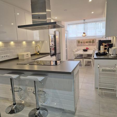Luxurious Three Bedroom Duplex Apt Close To Beach Fuengirola Extérieur photo